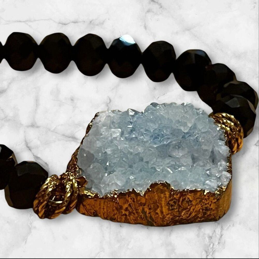 Druzy Quartz Style Crystal Beaded Bracelet Stretch Black Beads Gold Tone